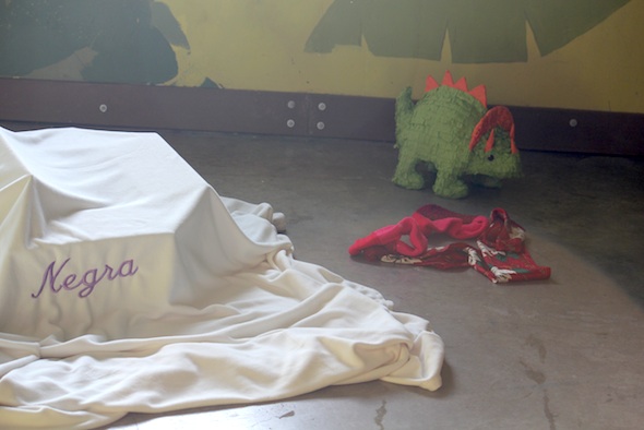 web_blanket_pinata_socks_syd_diane_enrichment_PR_dm_IMG_6428