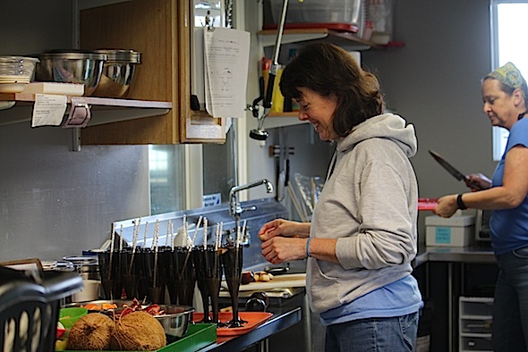 web_Lynn_Patti_party_setup_kitchen_aw_IMG_9515