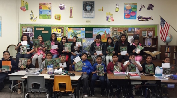 shelly_horton_students_with_chimp_tale_books_IMG_9640