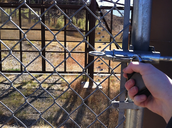 web_check_locks_gates_yh_ek_photo-4-6
